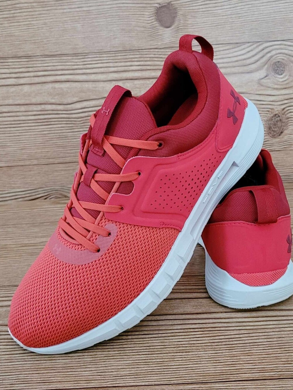 Under Armour HOVR Sneakers